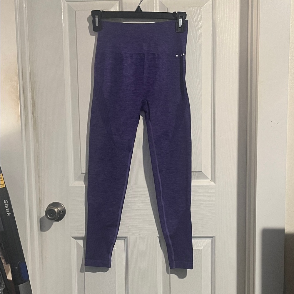 Grrrl Purple Seamless Leggings